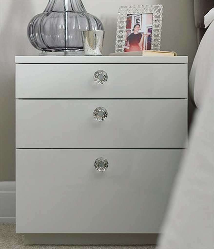 Modern 3 Drawer Bedside
